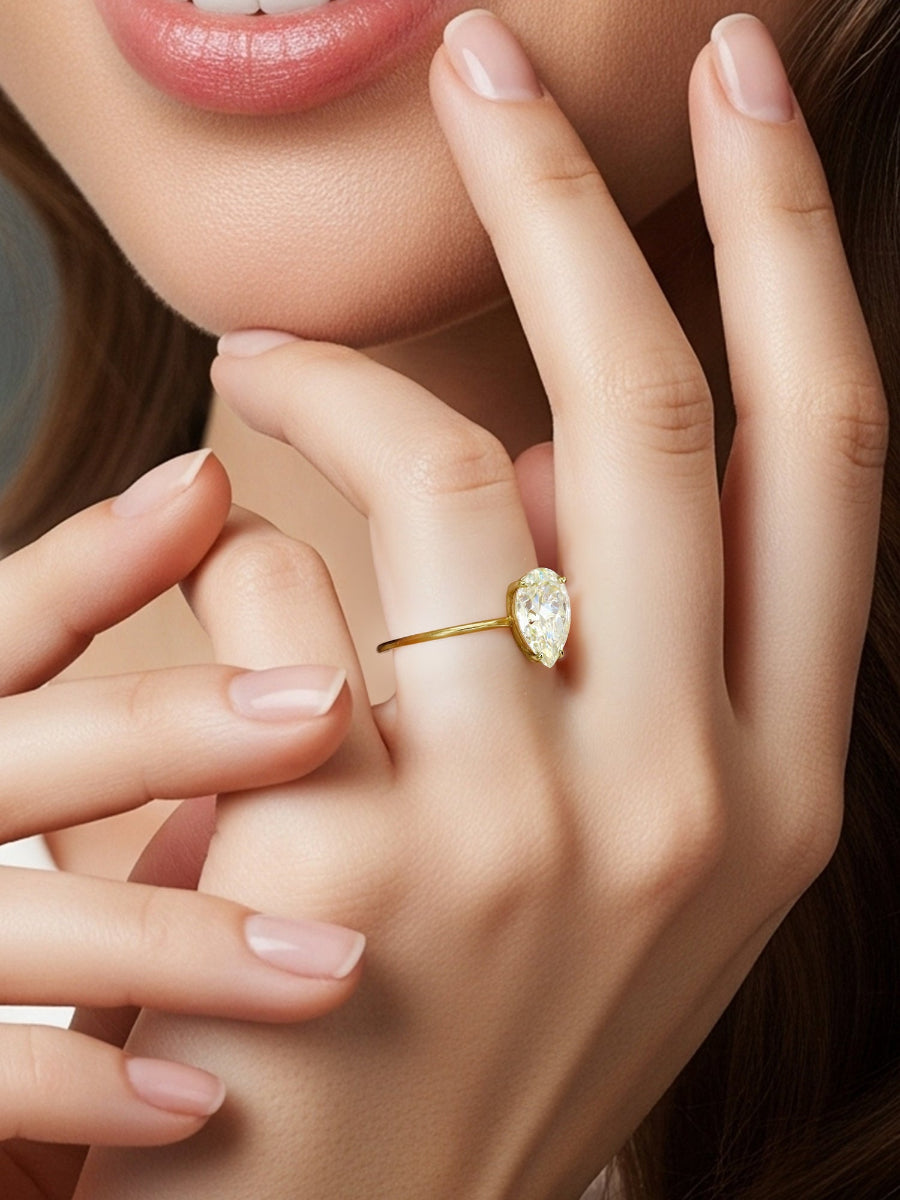 14K Gold 2Ctw. Pear Cute Engagement Ring