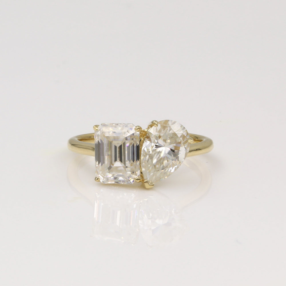 18K Yellow Gold 3.5Ctw. Moissanite Toi et Moi Ring