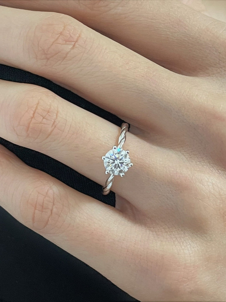 925 Silver Moissanite Solitaire Twist Band Engagement Ring