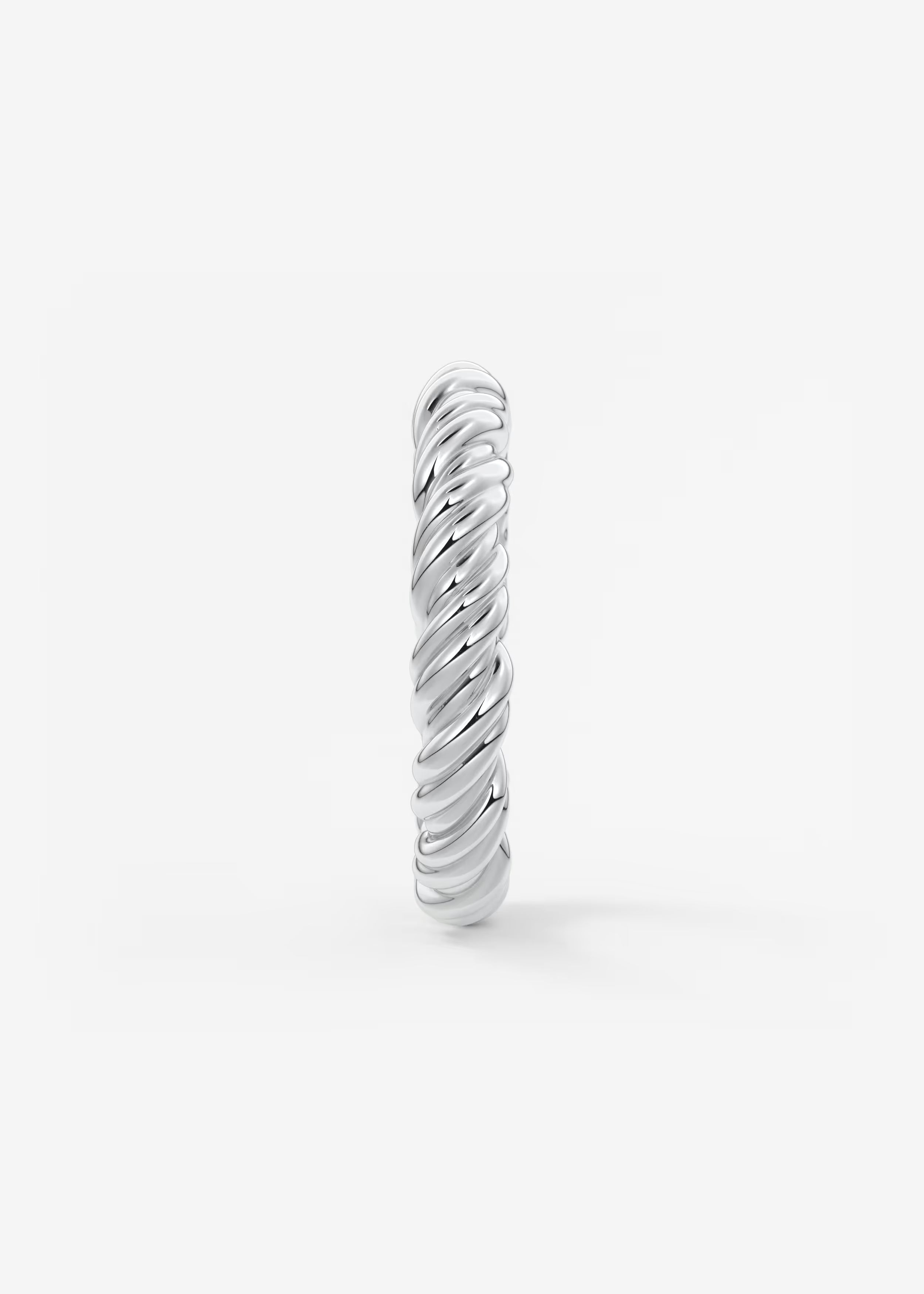 Polished Gold Rope‑Twist Band with Continuous Spiral Texture