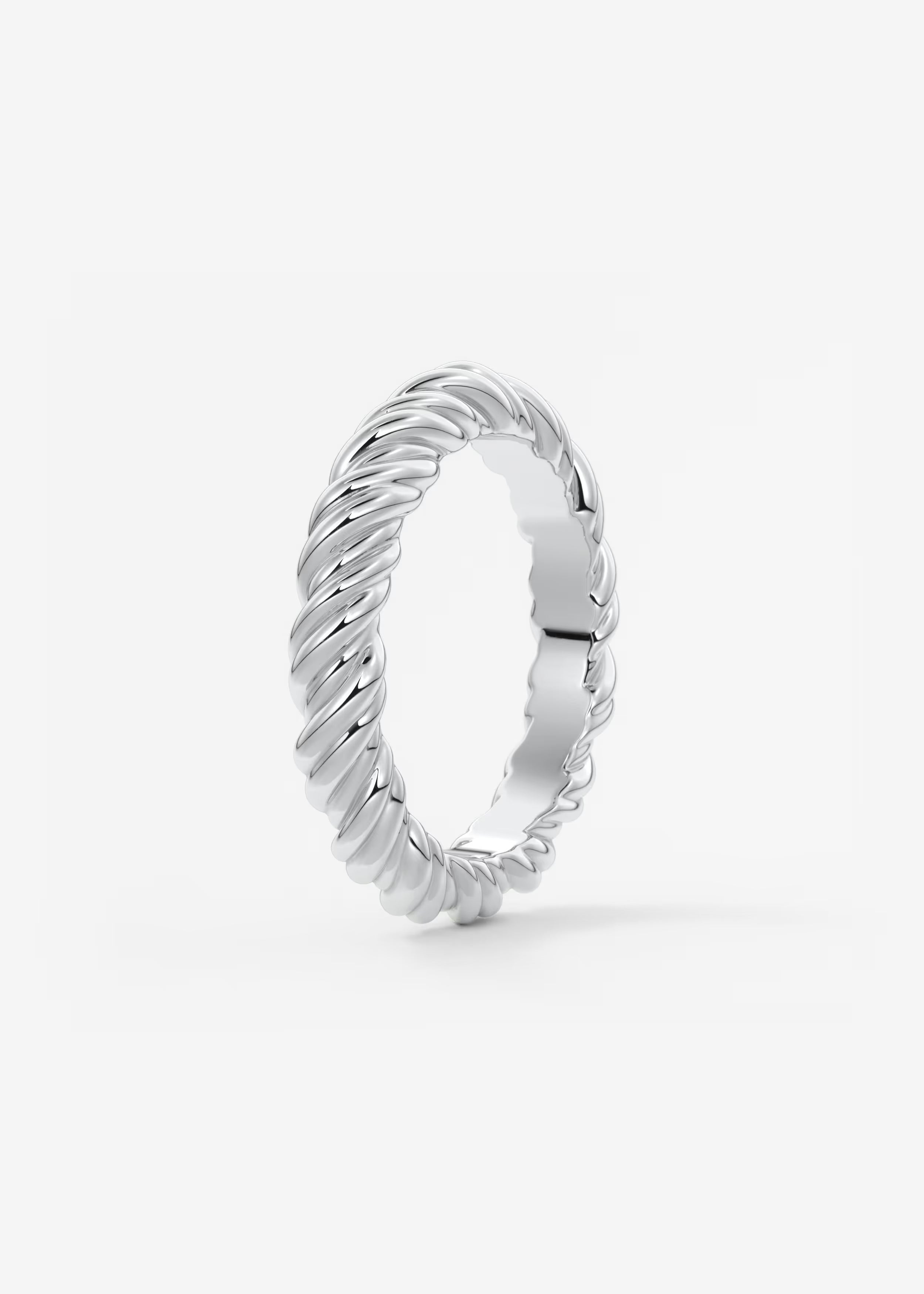 Polished Gold Rope‑Twist Band with Continuous Spiral Texture