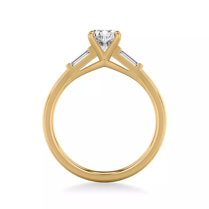 Classic 3-Stone Engagement Oval Ring