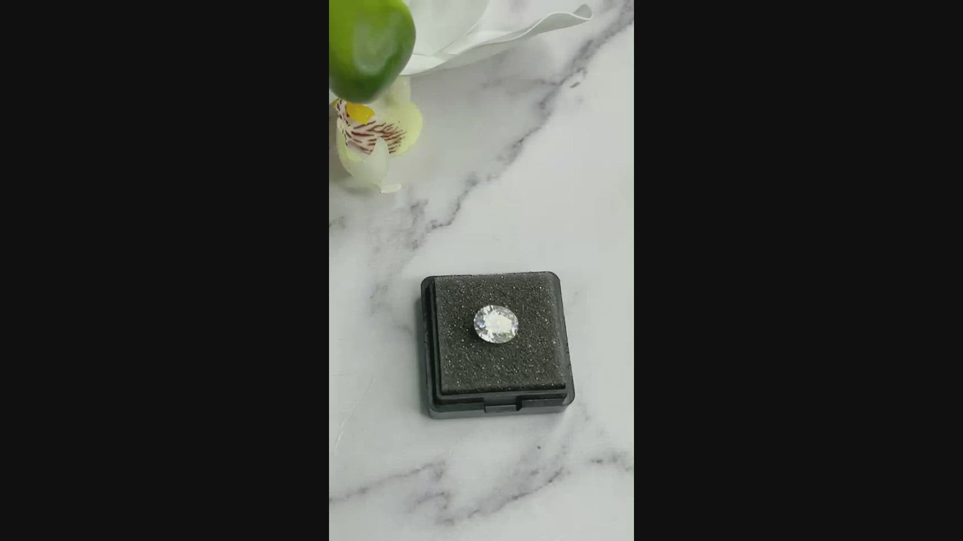 1.0Ct. Oval Cut Moissanite Gemstone